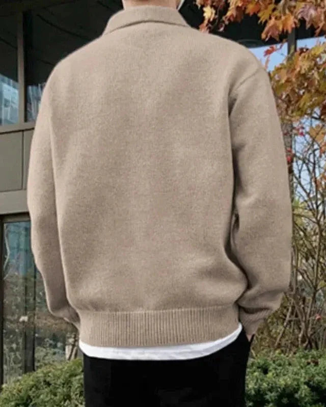 James - Woolen Button Half Zip
